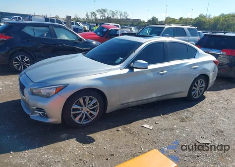 2015 Infiniti Q50 z USA, uszkodzony, nr VIN JN1BV7APXFM342302